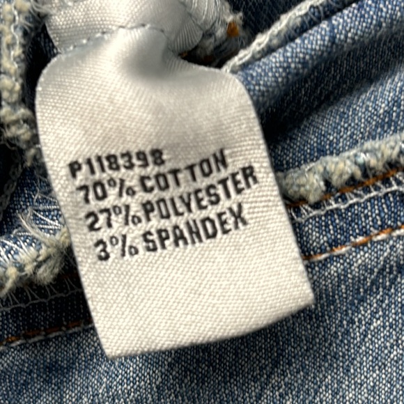 NWT - YNQ - Distressed Crop/Cropped Jean Jacket - Sz M - Picture 13 of 16